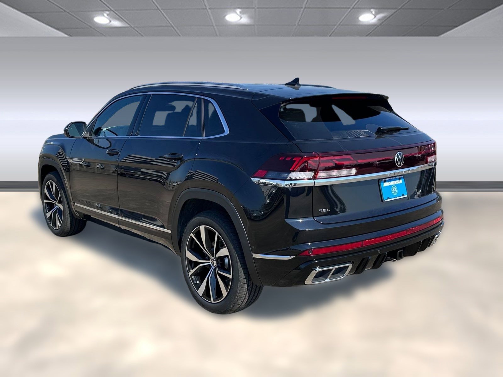 2026 Volkswagen Atlas Cross Sport SEL Premium R-Line photo 3