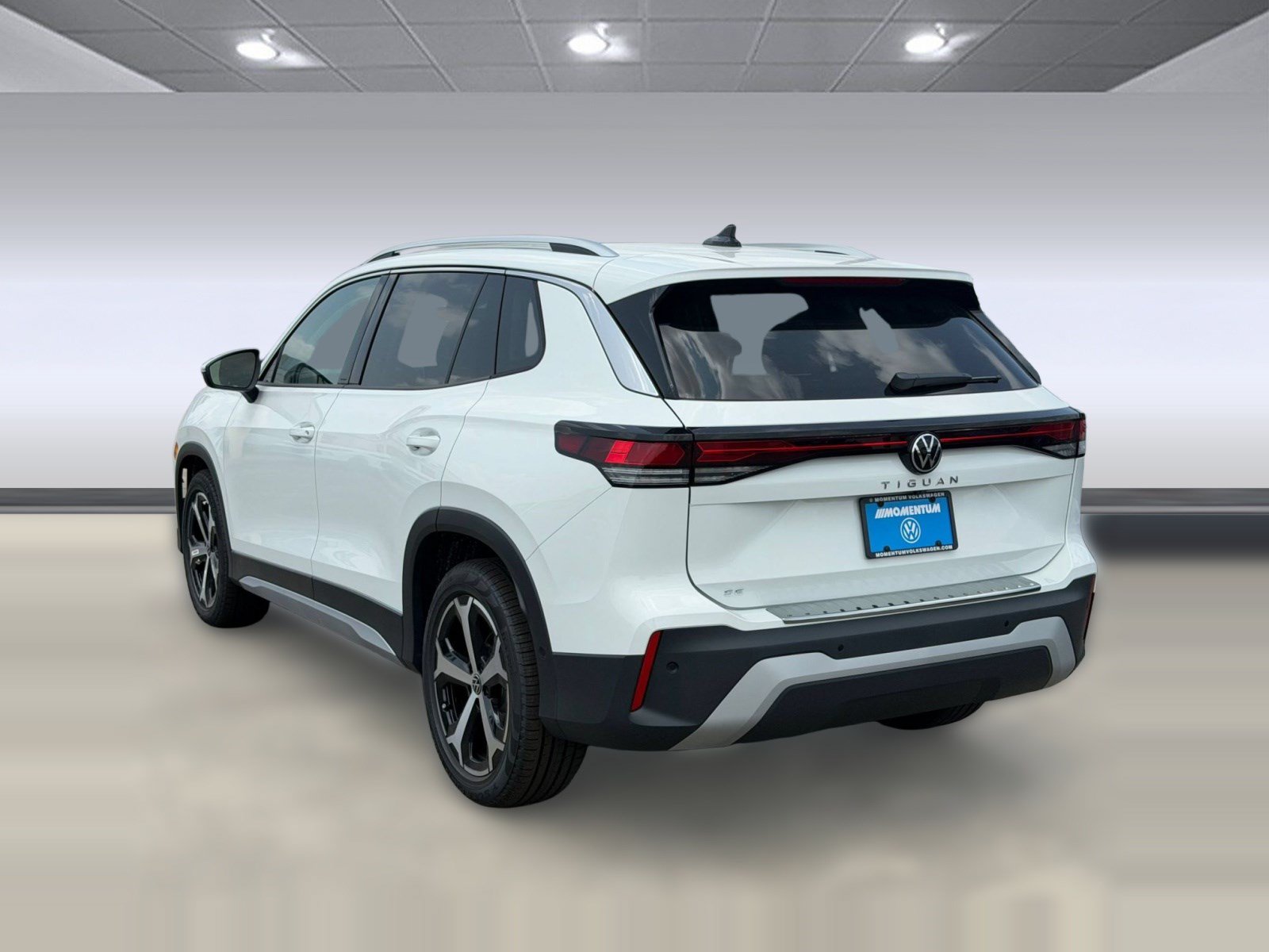 New 2026 Volkswagen Tiguan SE SUV