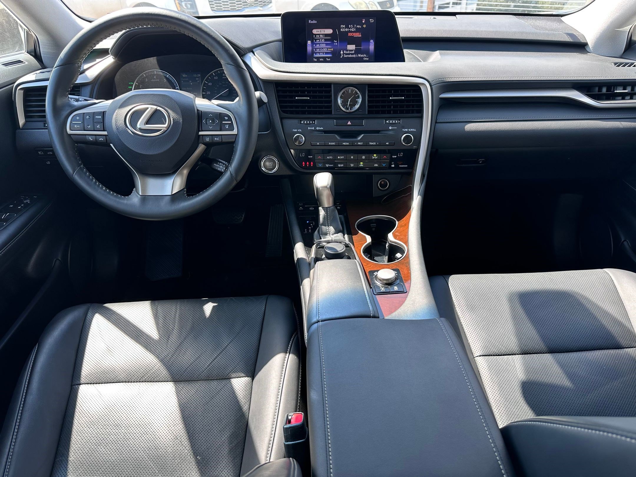 2017 Lexus RX 350 photo 3