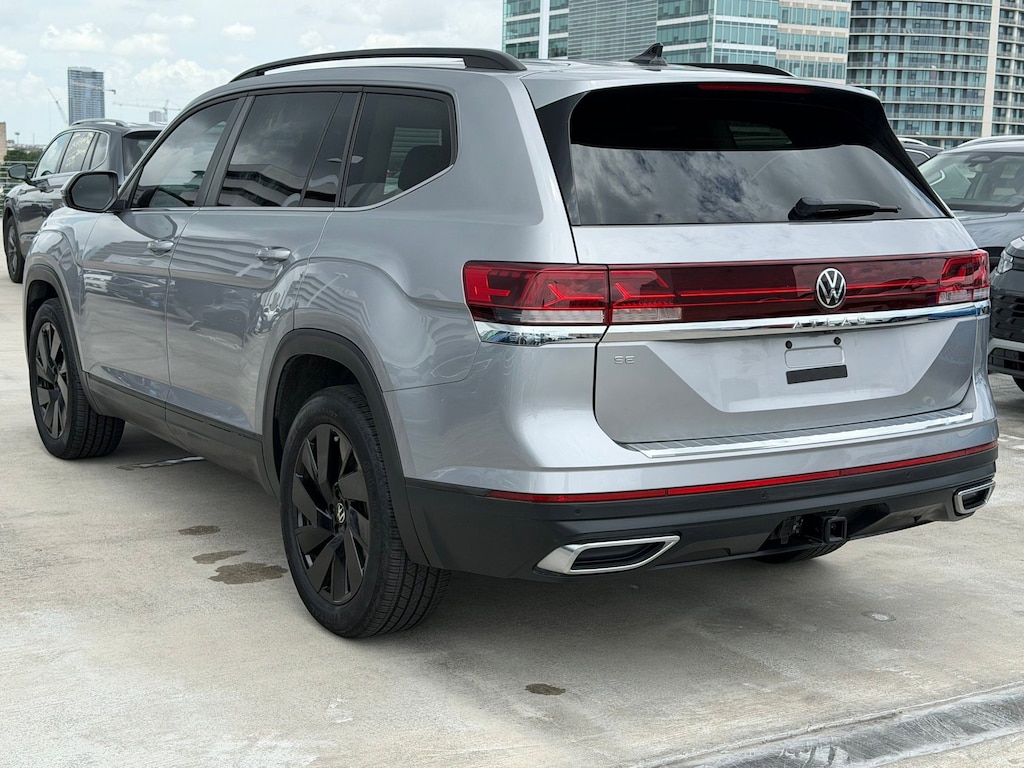 Certified 2025 Volkswagen Atlas 2.0T SE w/Technology SUV