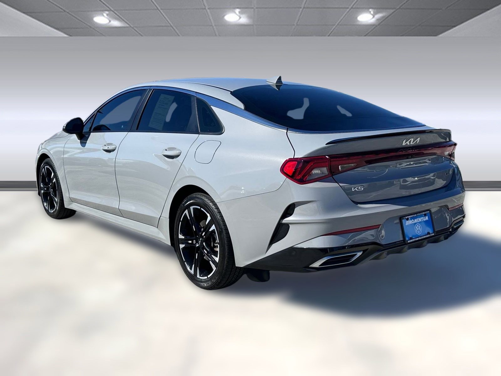 2023 Kia K5 GT-Line photo 3