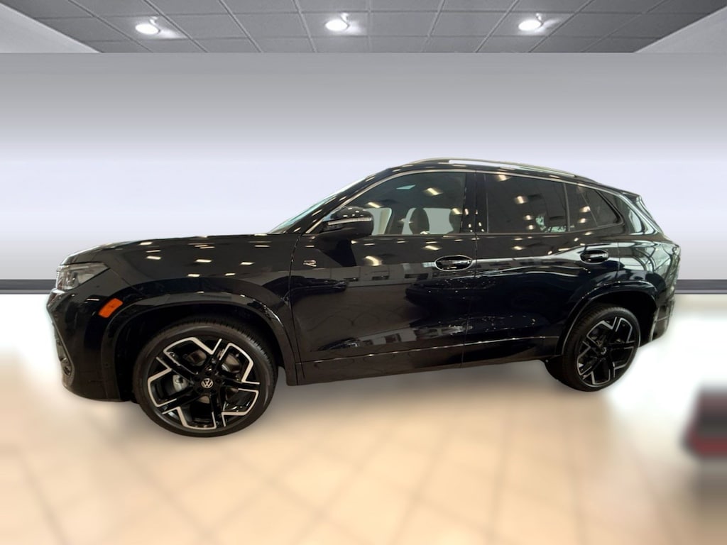 New 2026 Volkswagen Tiguan 2.0T SEL R-Line Turbo SUV