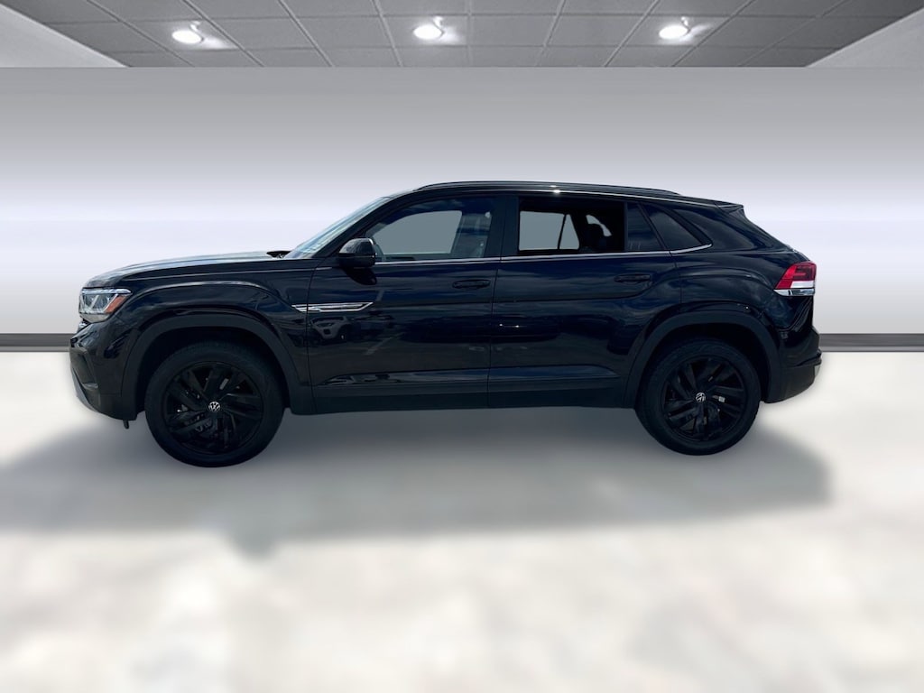 Used 2022 Volkswagen Atlas Cross Sport 2.0T SE w/Technology SUV