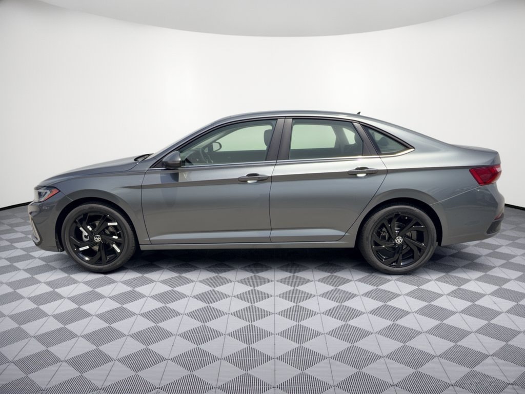 New 2027 Volkswagen Jetta 1.5T SE Sedan