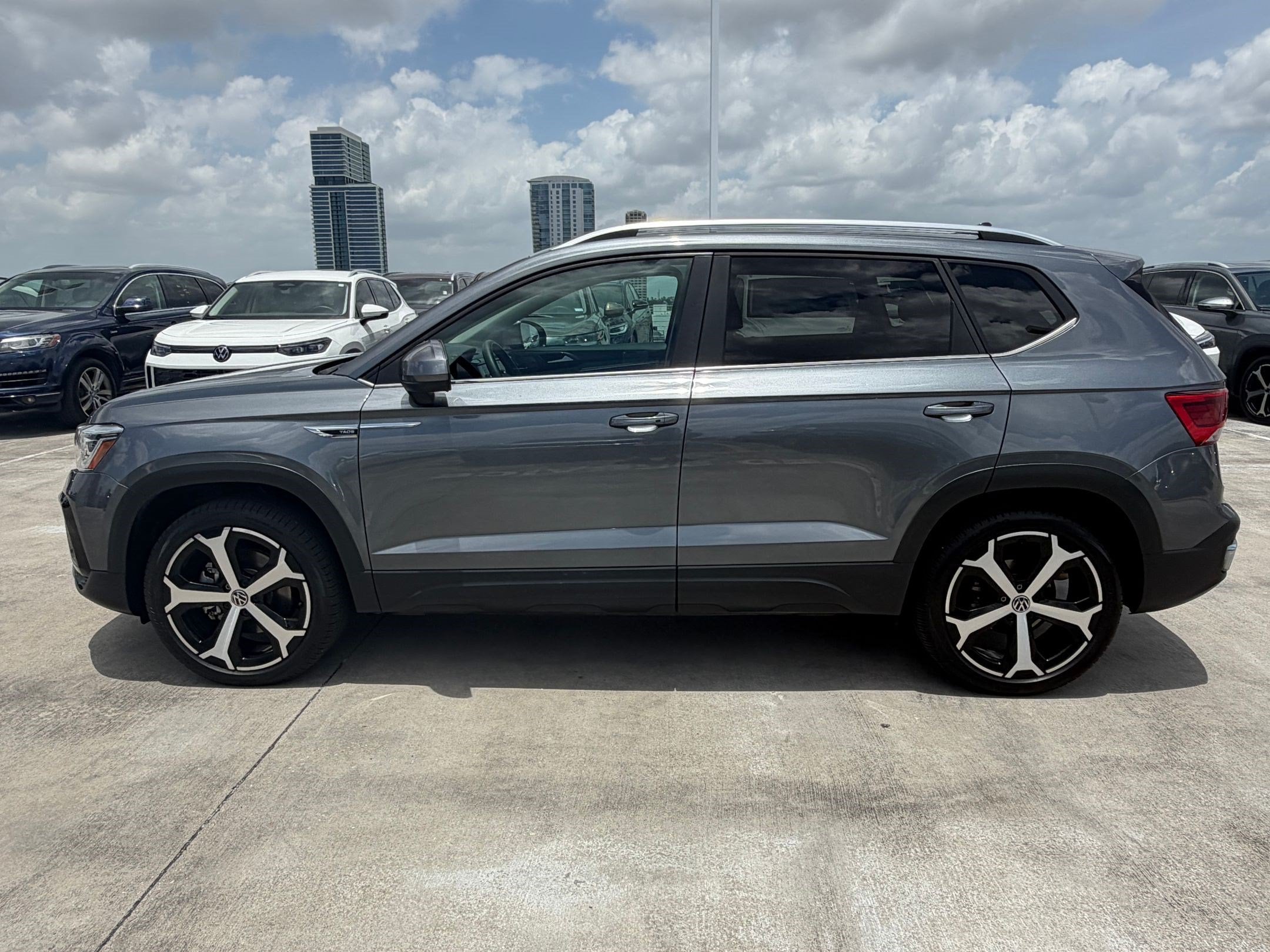 Taos SEL SUV