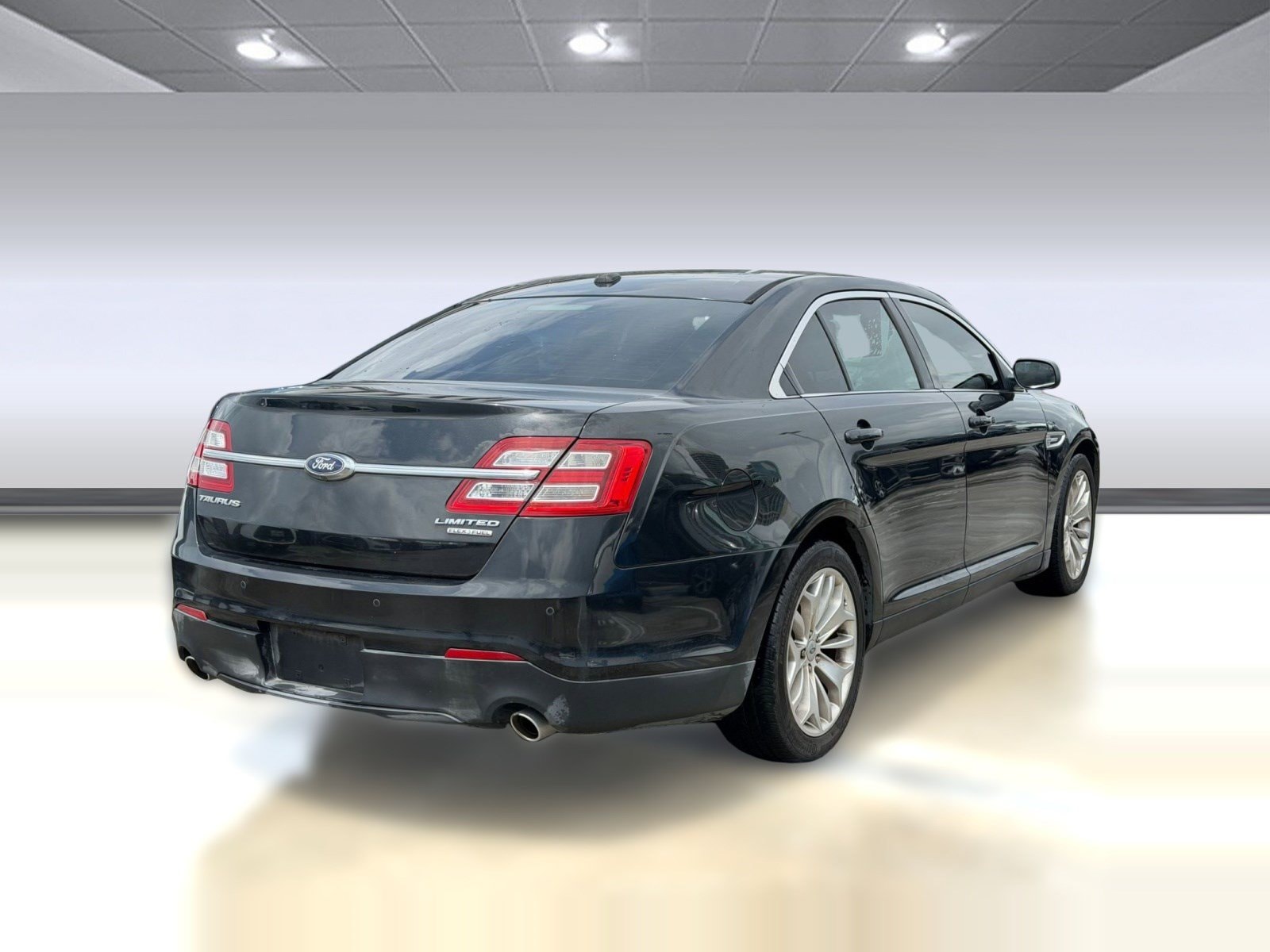 Taurus Limited Sedan