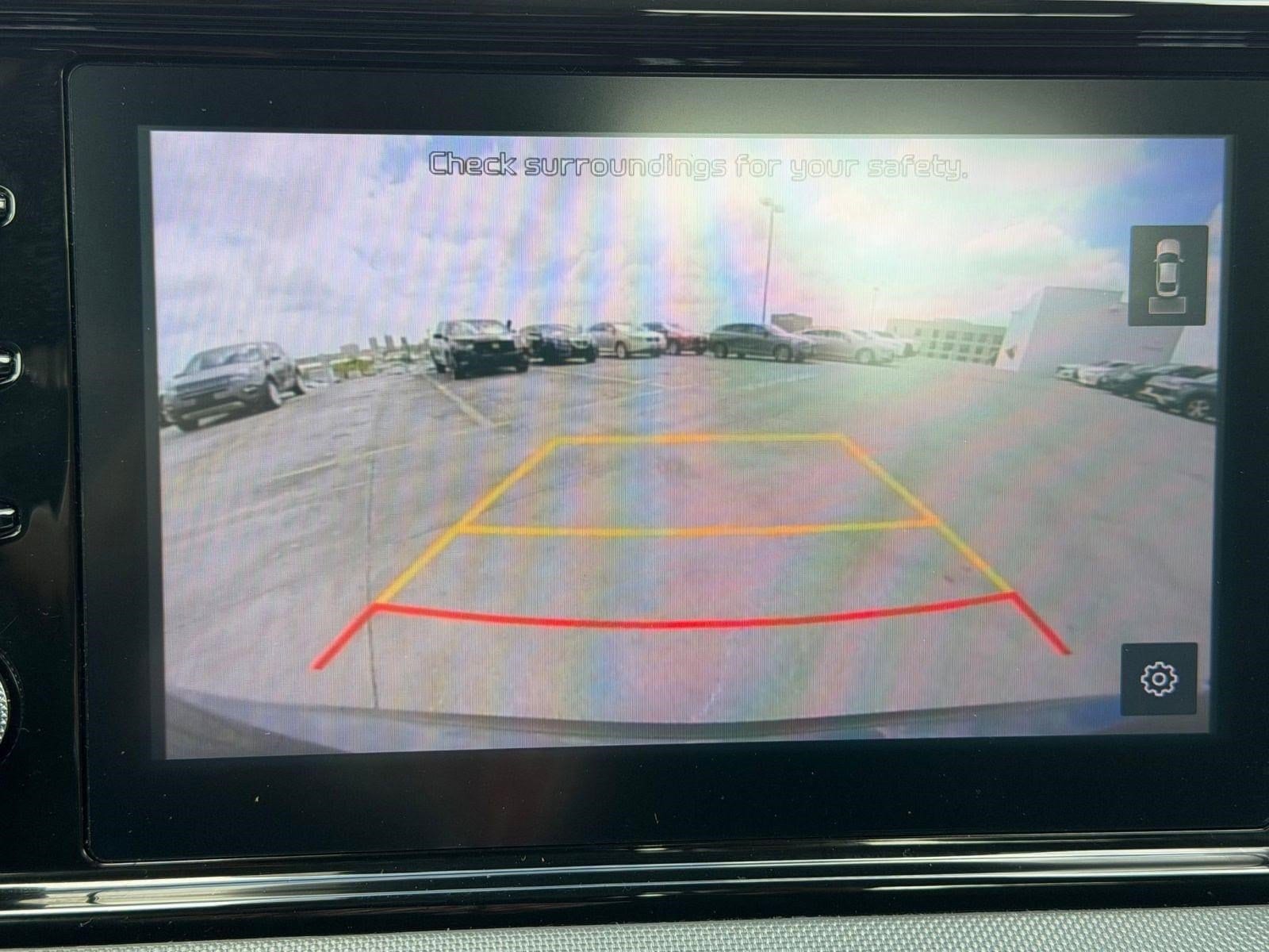 2023 Kia K5 LXS - Photo 22