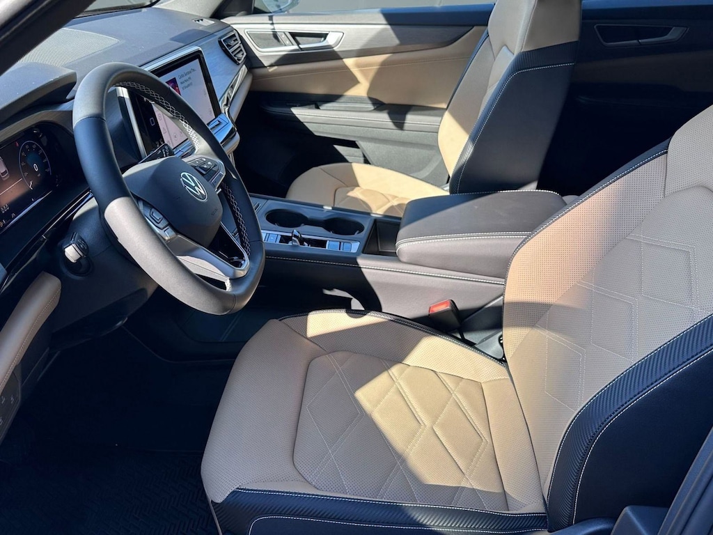 New 2026 Volkswagen Atlas Cross Sport 2.0T SE SUV