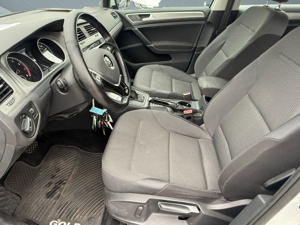 Used 2016 Volkswagen Golf TSI S Hatchback