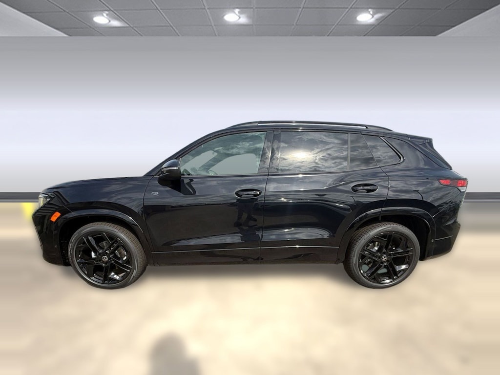 New 2026 Volkswagen Tiguan 2.0T SE R-Line Black SUV