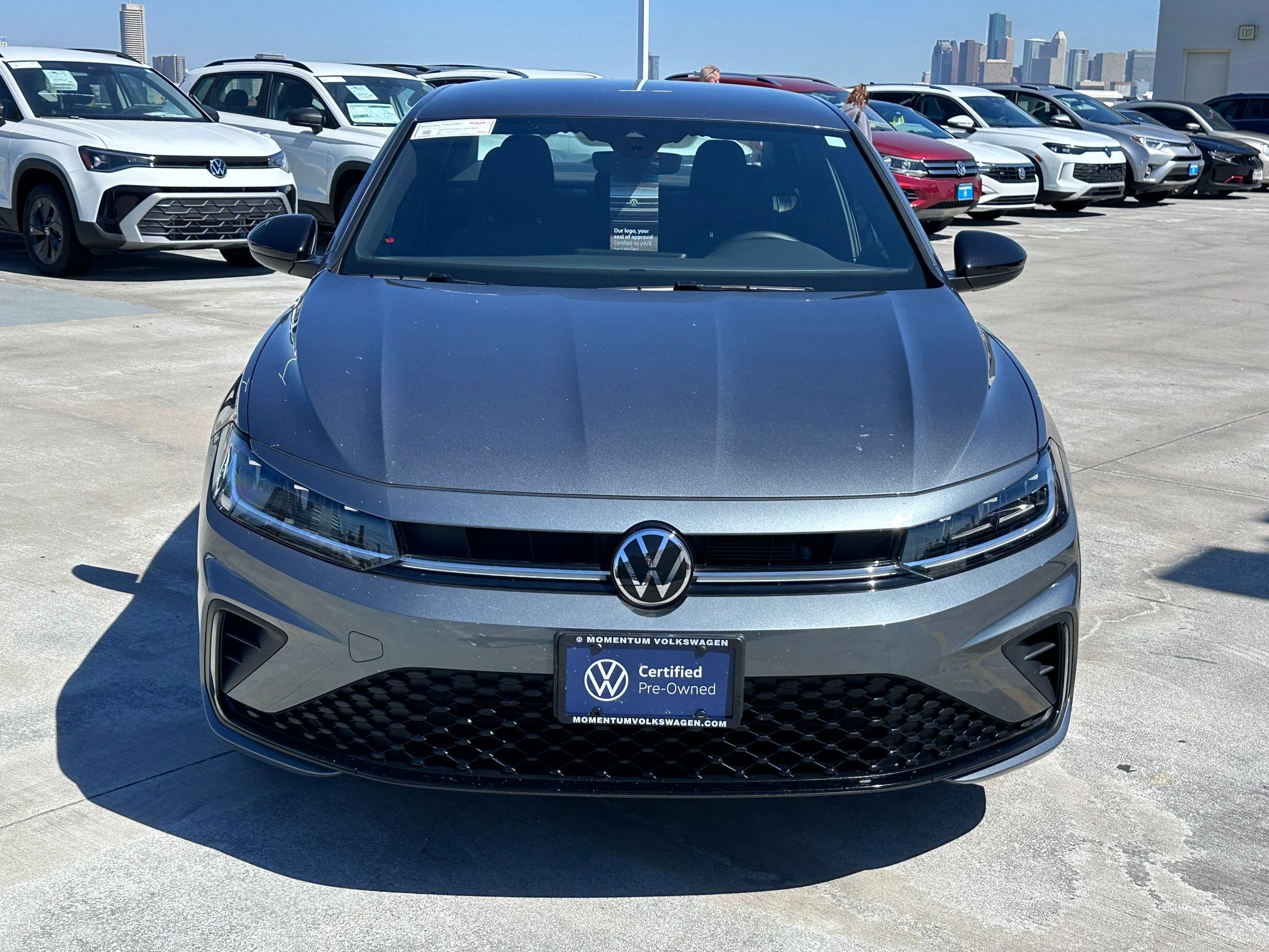 2025 Volkswagen Jetta Sport photo 4