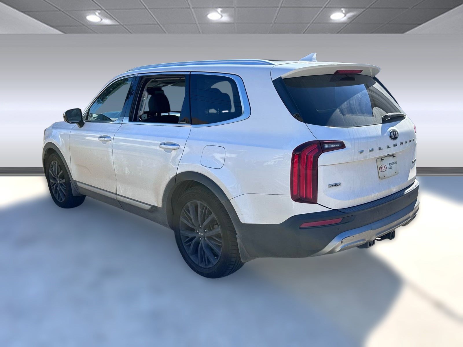 2021 Kia Telluride SX photo 3