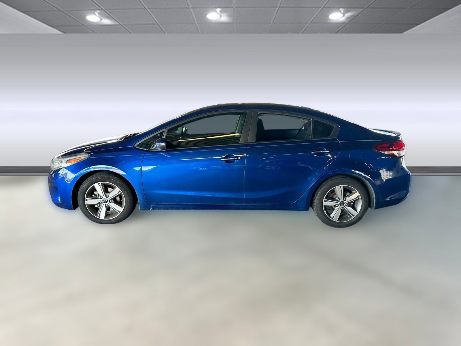 2018 Kia Forte S photo 2