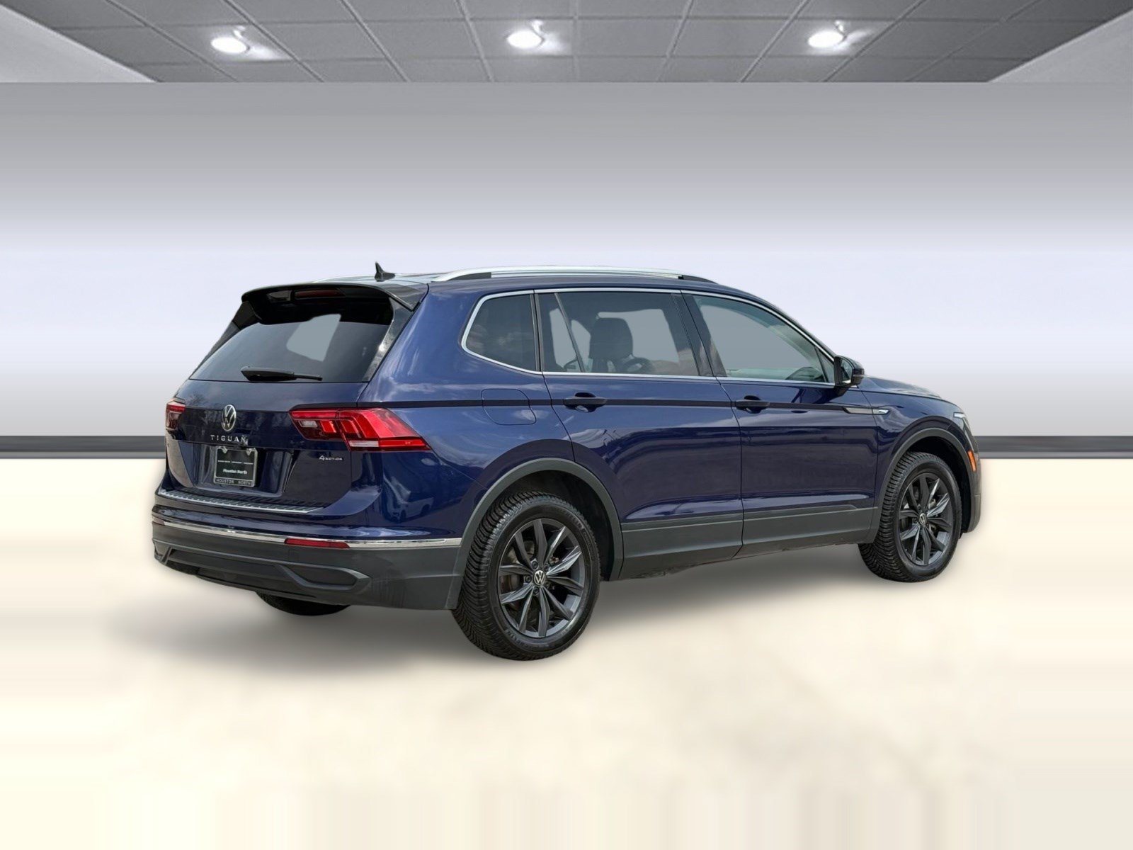 2022 Volkswagen Tiguan SE - Photo 9