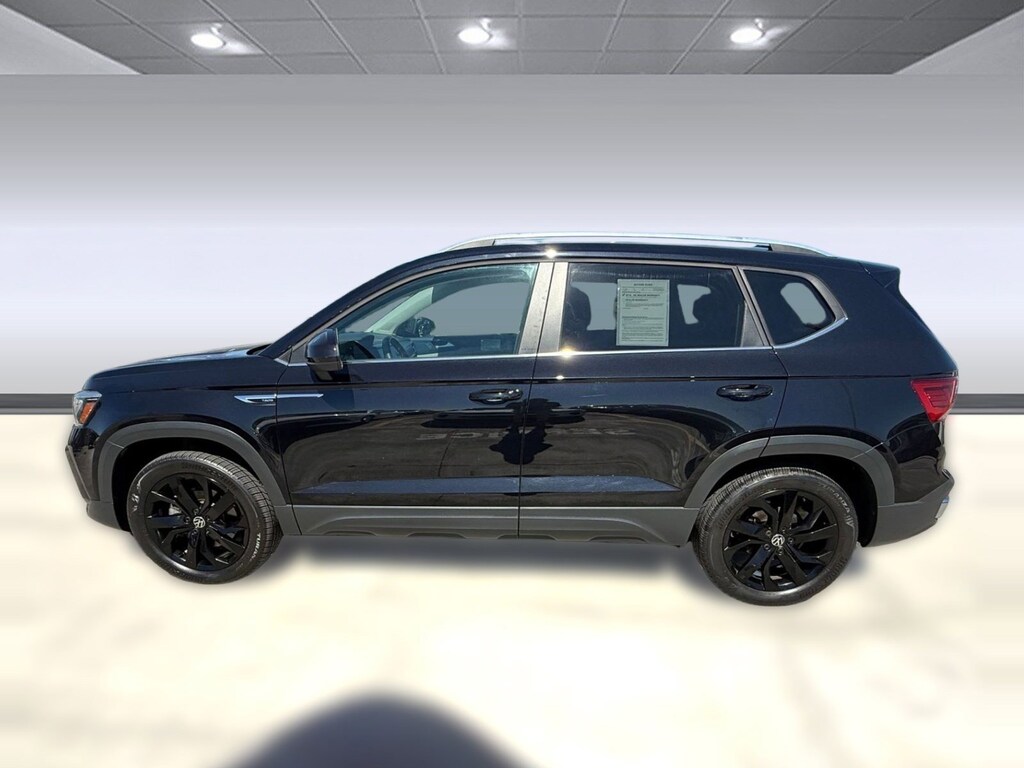 Used 2022 Volkswagen Taos SE SUV
