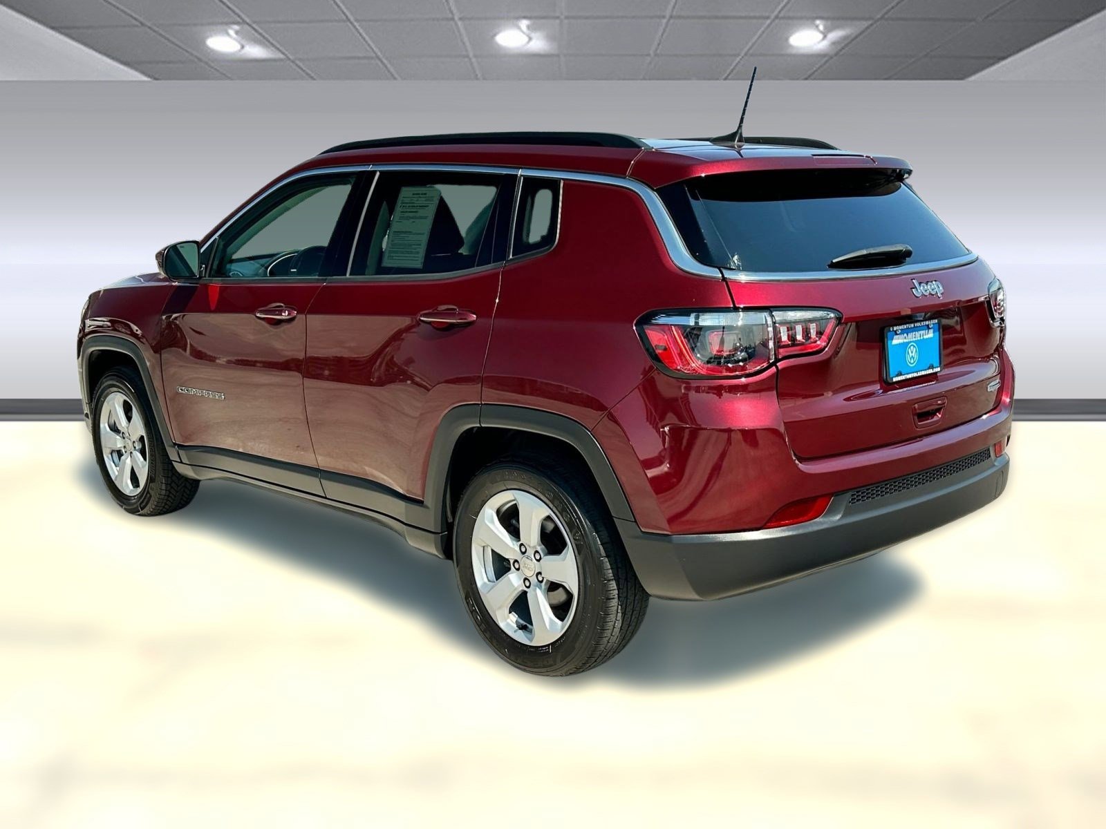 2020 Jeep Compass Latitude photo 3