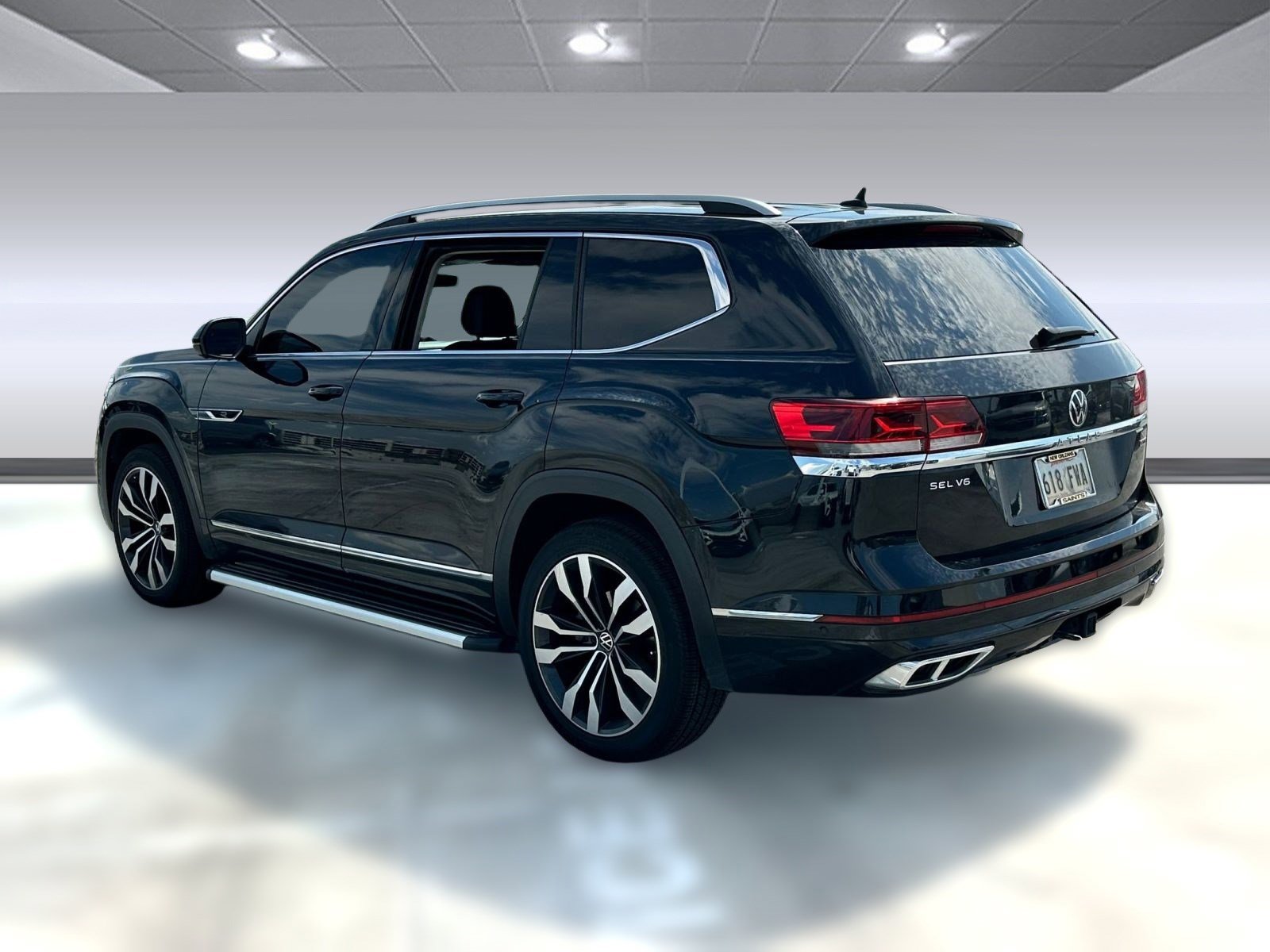 2022 Volkswagen Atlas V6 SEL Premium R-Line photo 3
