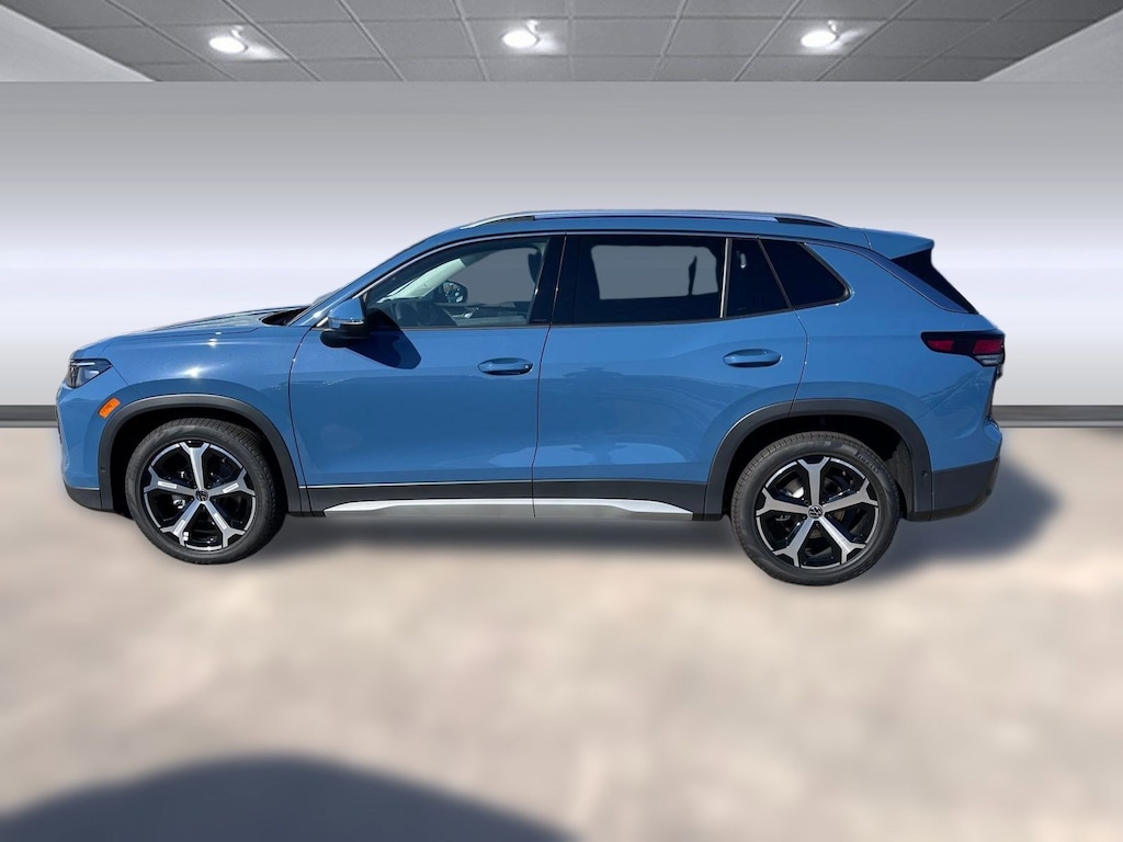 New 2026 Volkswagen Tiguan 2.0T SE SUV