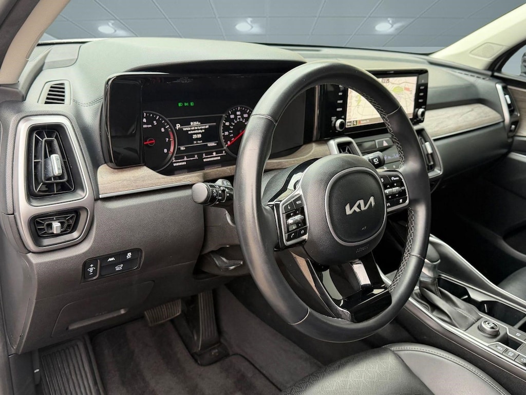 Used 2023 Kia Sorento EX SUV