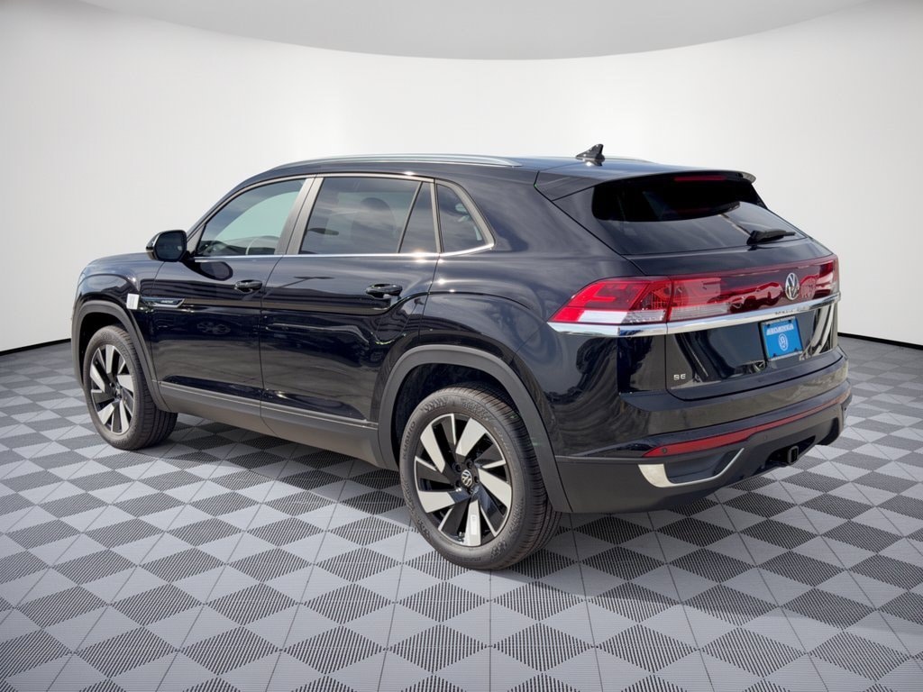 New 2026 Volkswagen Atlas Cross Sport SE w/Technology SUV
