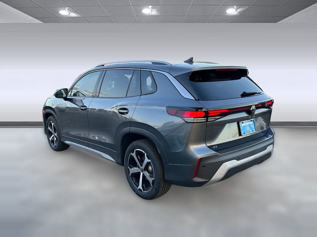 New 2026 Volkswagen Tiguan 2.0T SE SUV