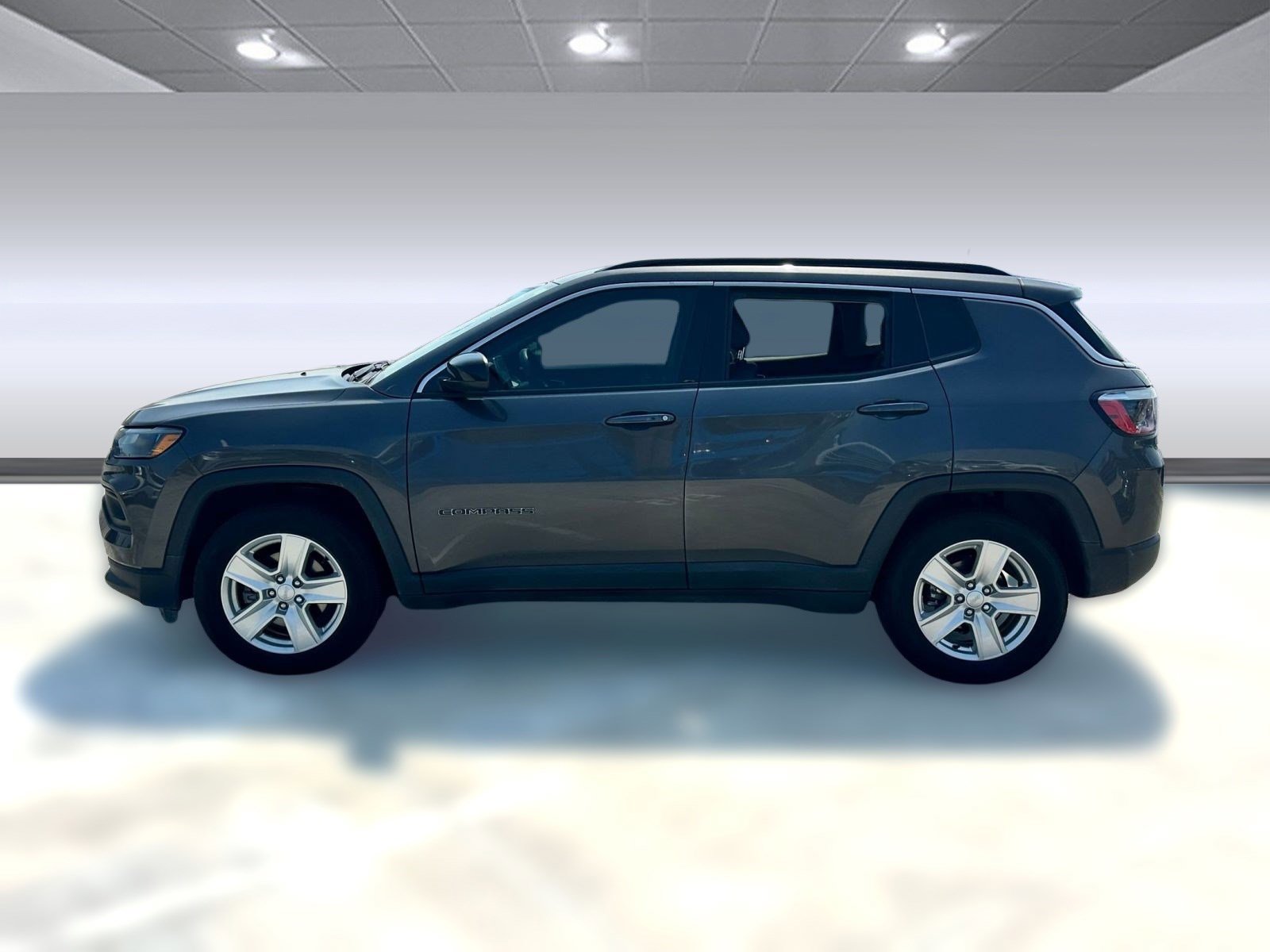 2022 Jeep Compass Latitude photo 2