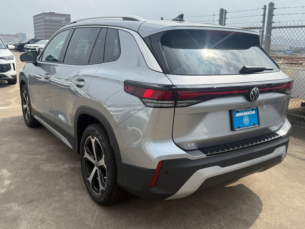 New 2026 Volkswagen Tiguan 2.0T SE SUV