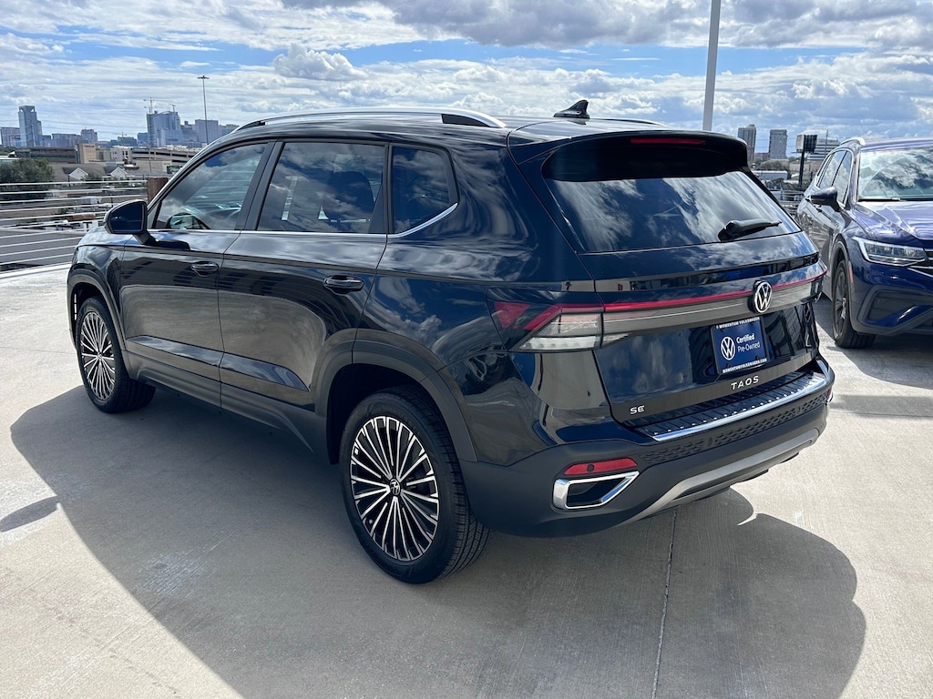Used 2025 Volkswagen Taos SE SUV