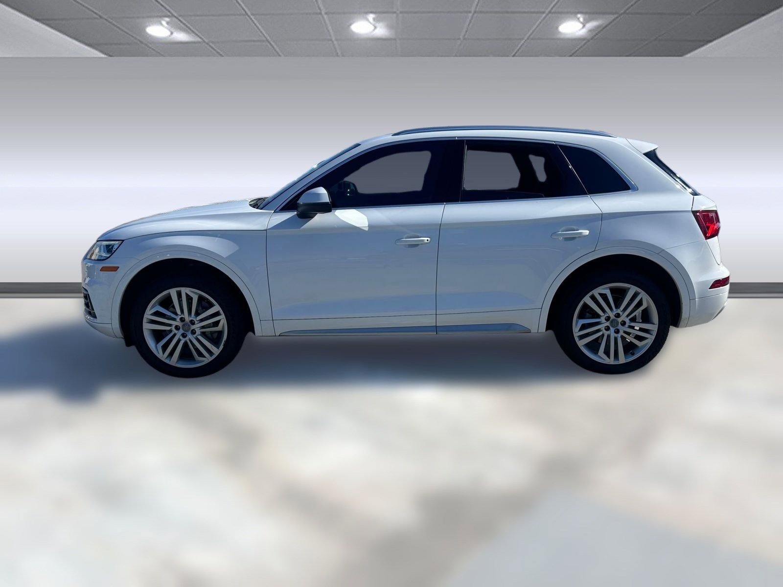 2019 Audi Q5 Premium Plus photo 2