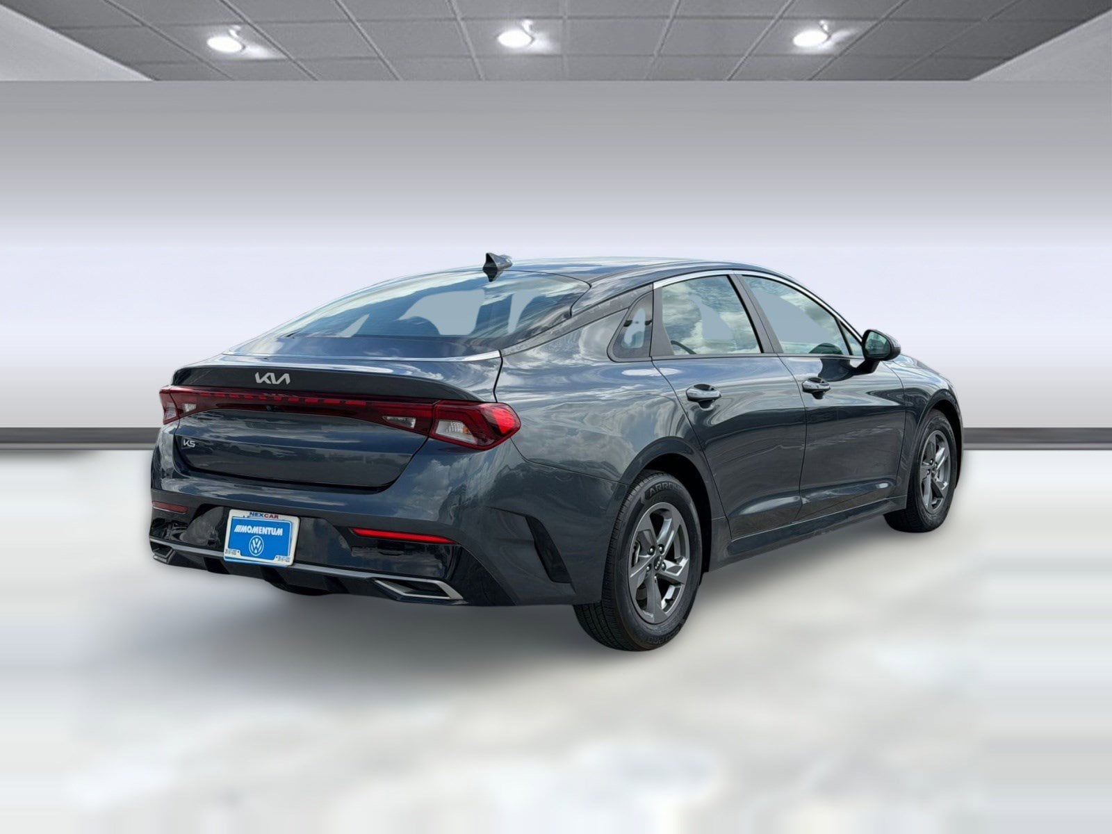 2023 Kia K5 LXS - Photo 8