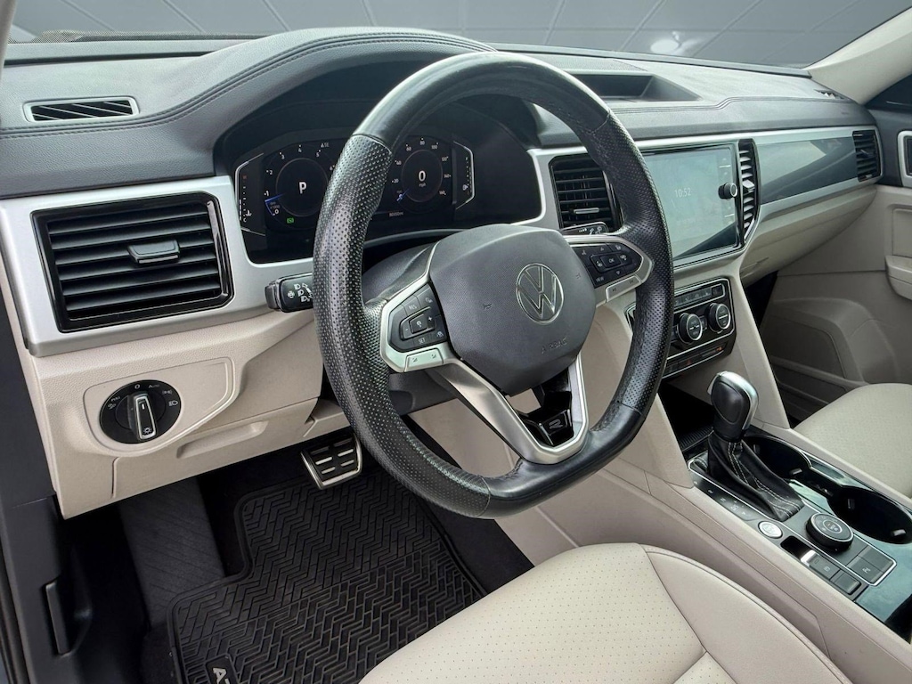 Used 2022 Volkswagen Atlas 3.6L V6 SEL R-Line SUV