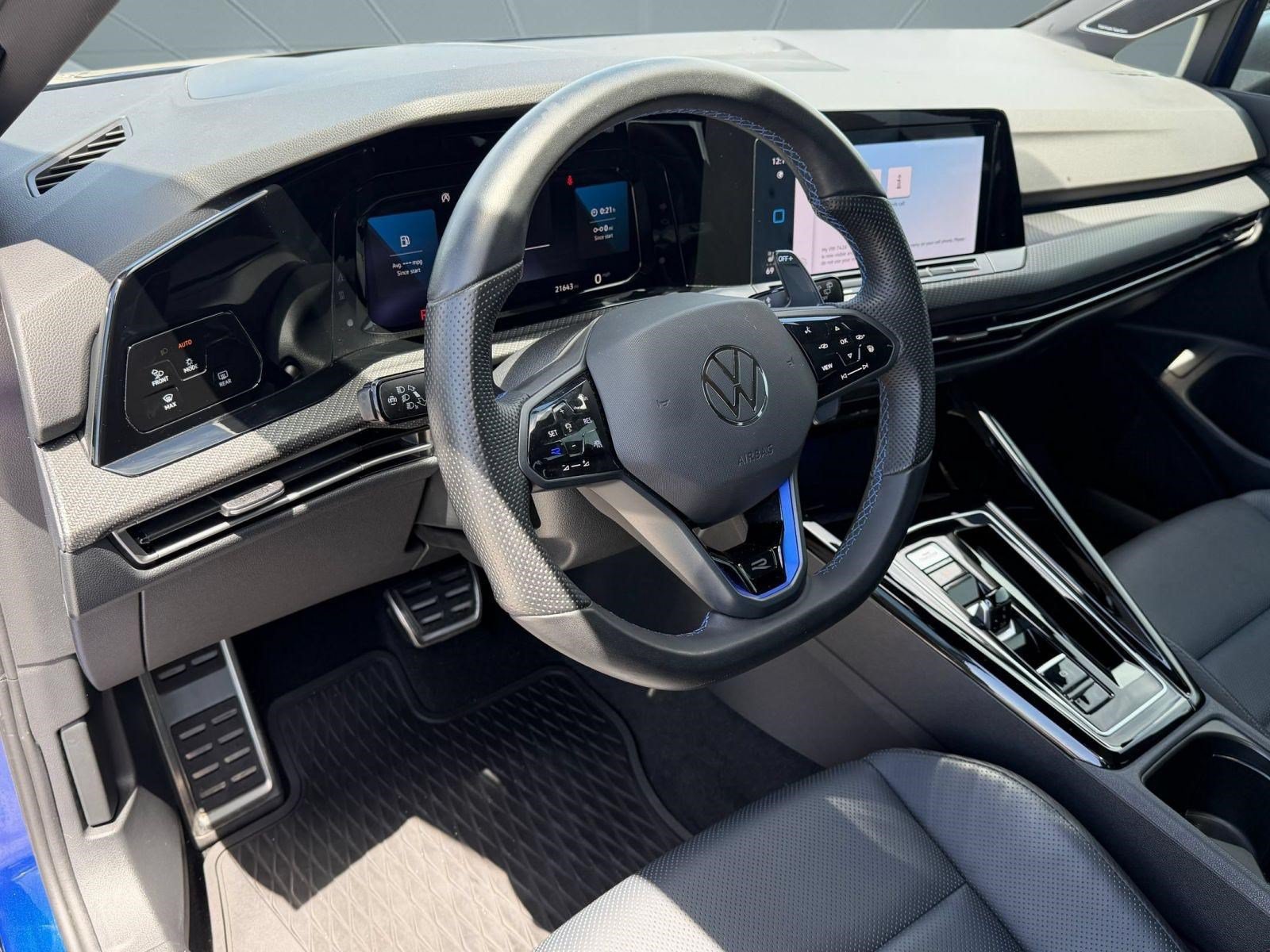 Golf R Golf R 2.0T (2.0T DSG) Hatchback
