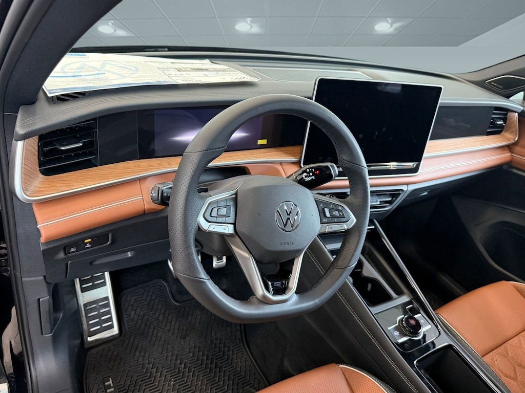 New 2026 Volkswagen Tiguan 2.0T SEL R-Line Turbo SUV