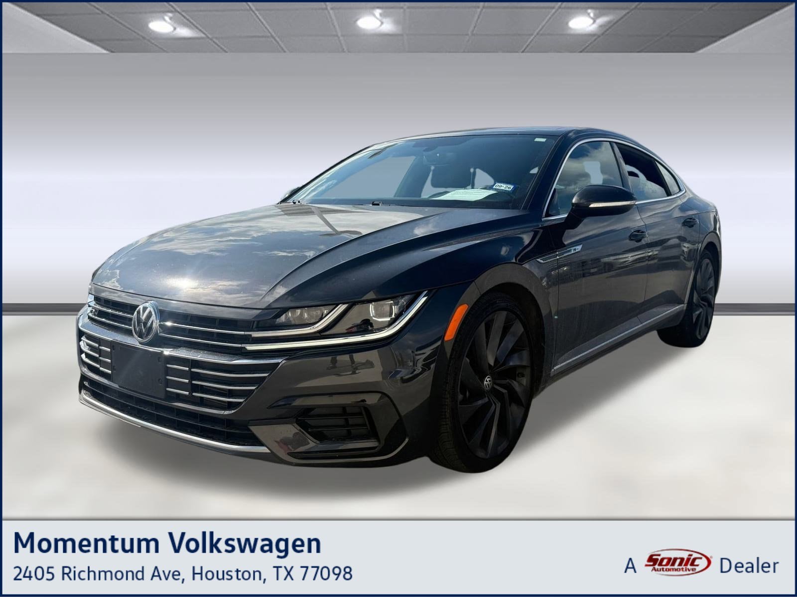 2020 Volkswagen Arteon SEL R-Line's photo