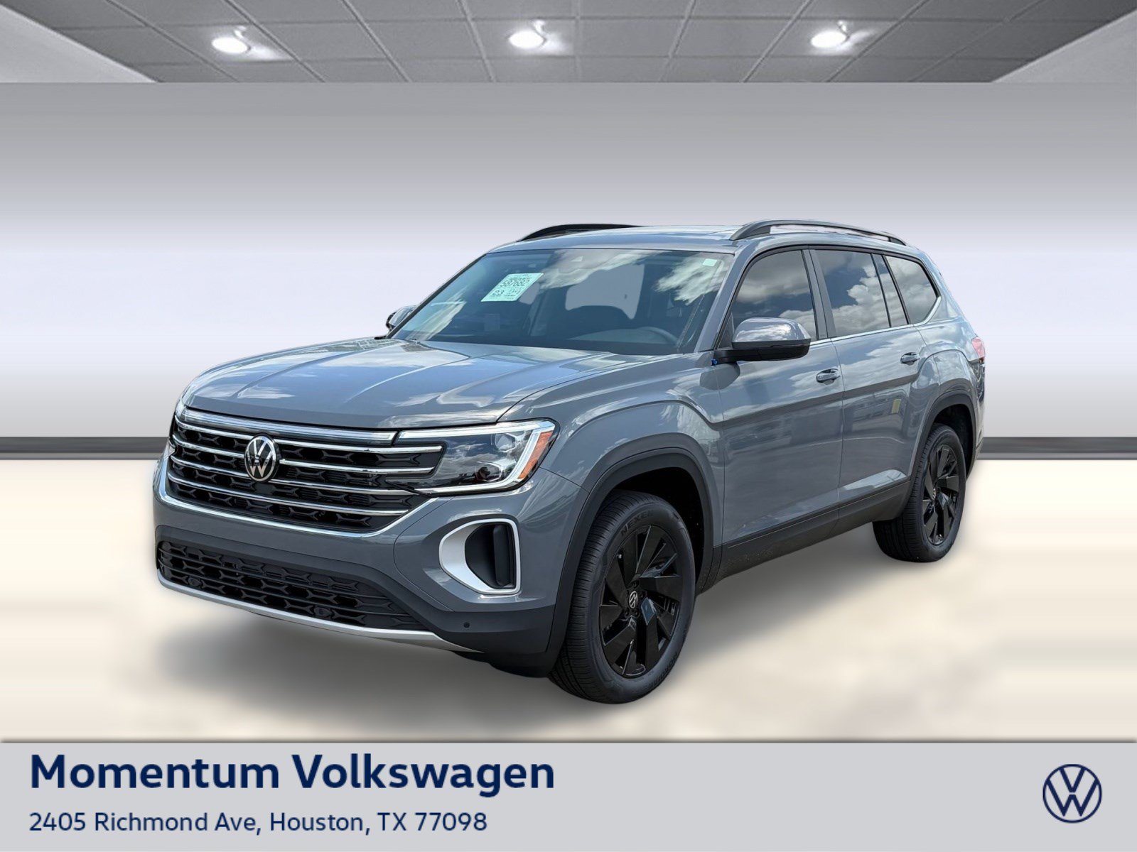 New 2026 Volkswagen Atlas SE w/Technology