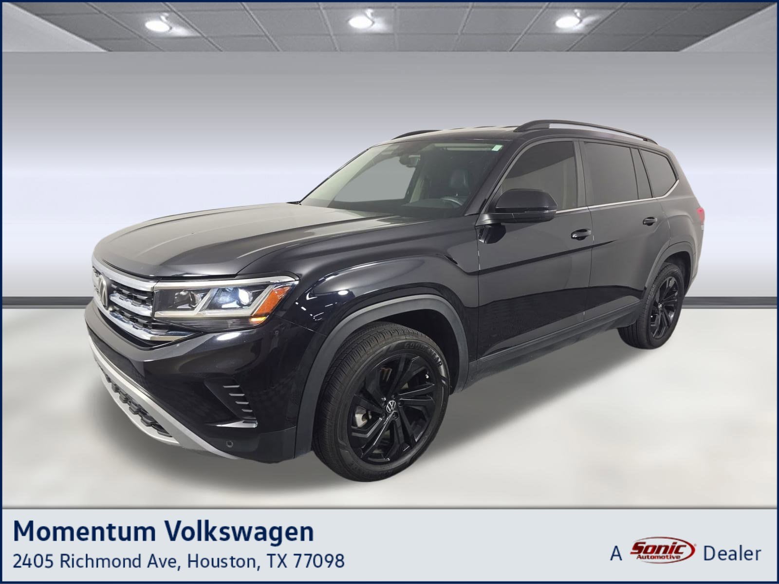 2023 Volkswagen Atlas SE w/Tech's photo