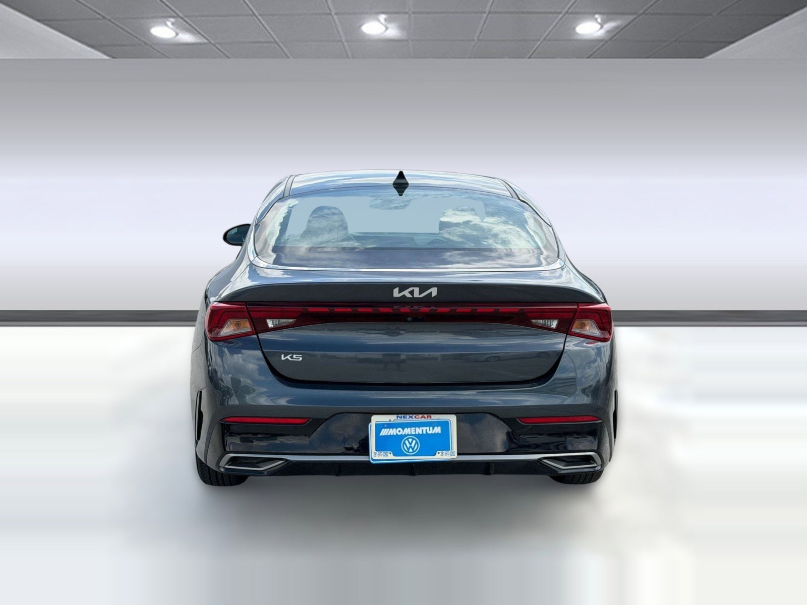 2023 Kia K5 LXS - Photo 9