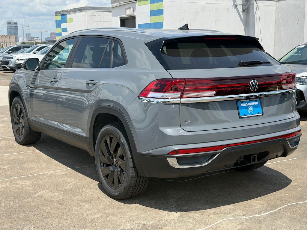 New 2026 Volkswagen Atlas Cross Sport SE w/Technology SUV