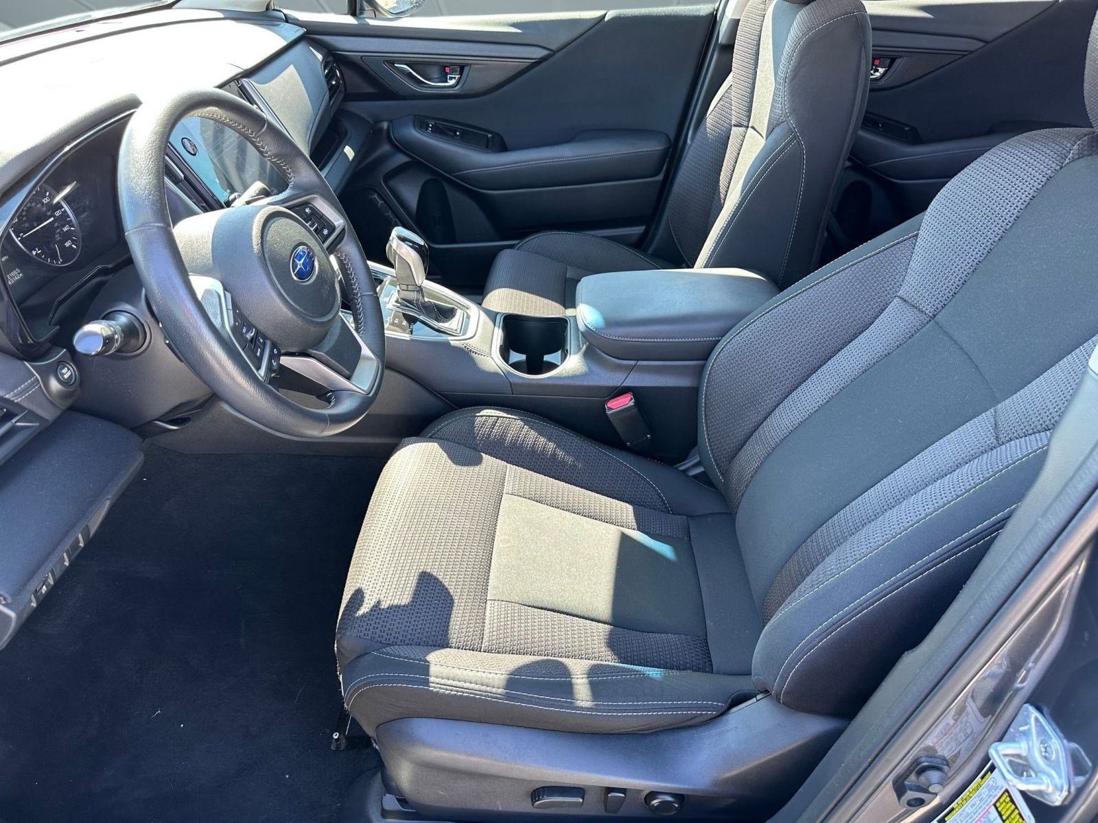 2022 Subaru Outback Premium photo 4