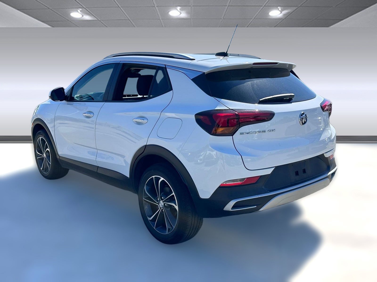 2022 Buick Encore GX Select photo 3