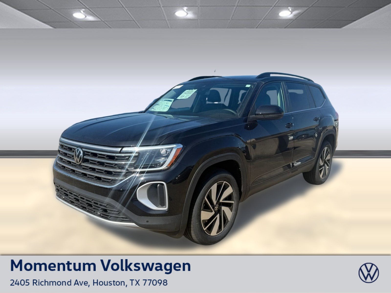 New 2026 Volkswagen Atlas SE w/Technology