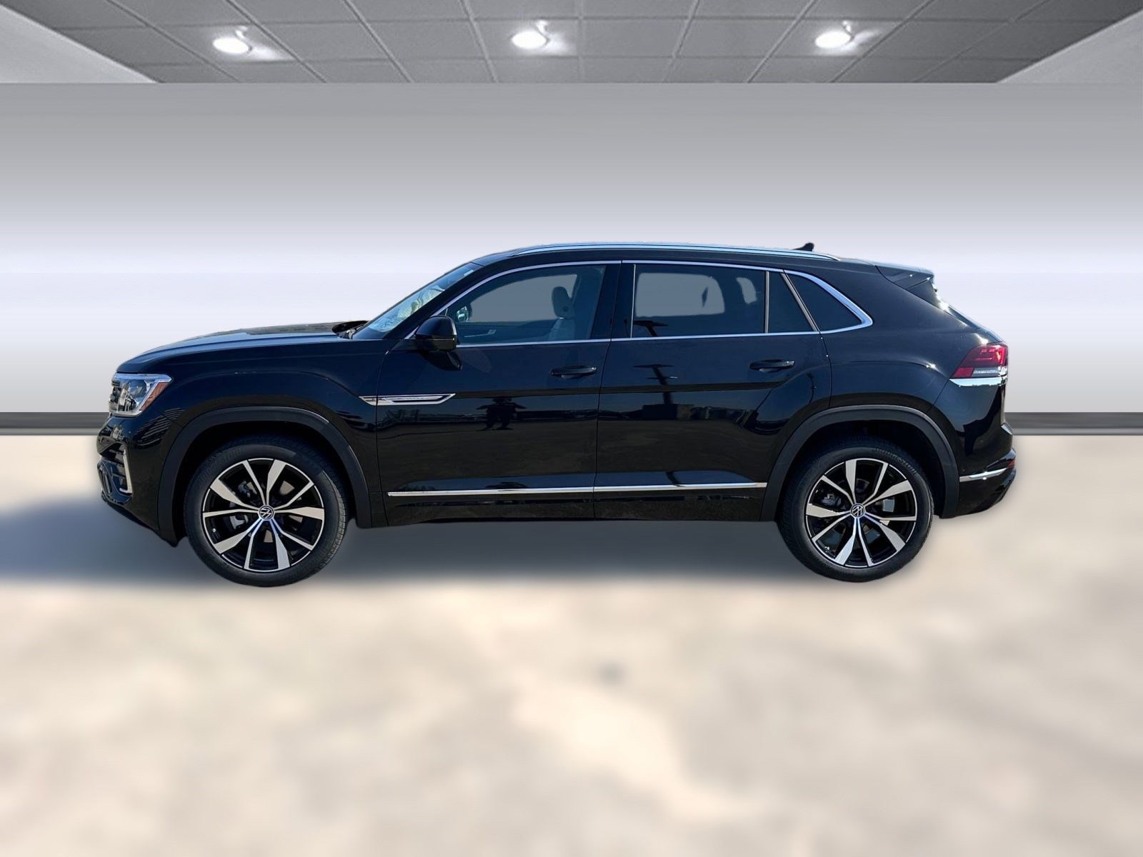 2026 Volkswagen Atlas Cross Sport SEL Premium R-Line photo 2