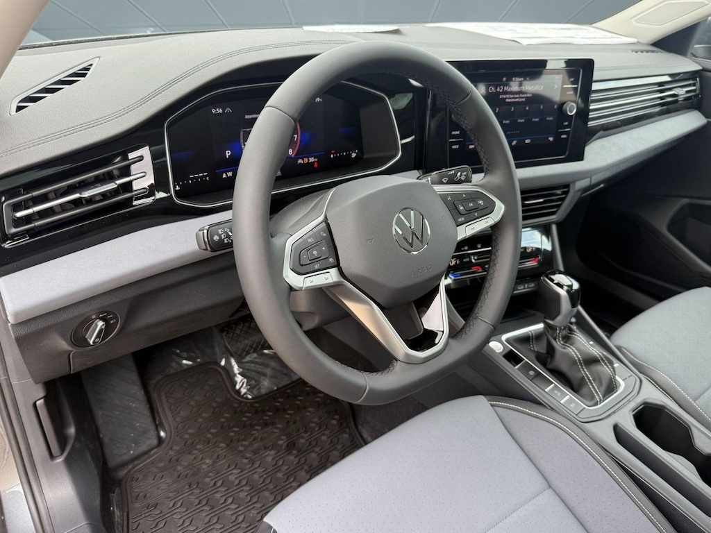 New 2026 Volkswagen Jetta 1.5T SE Sedan