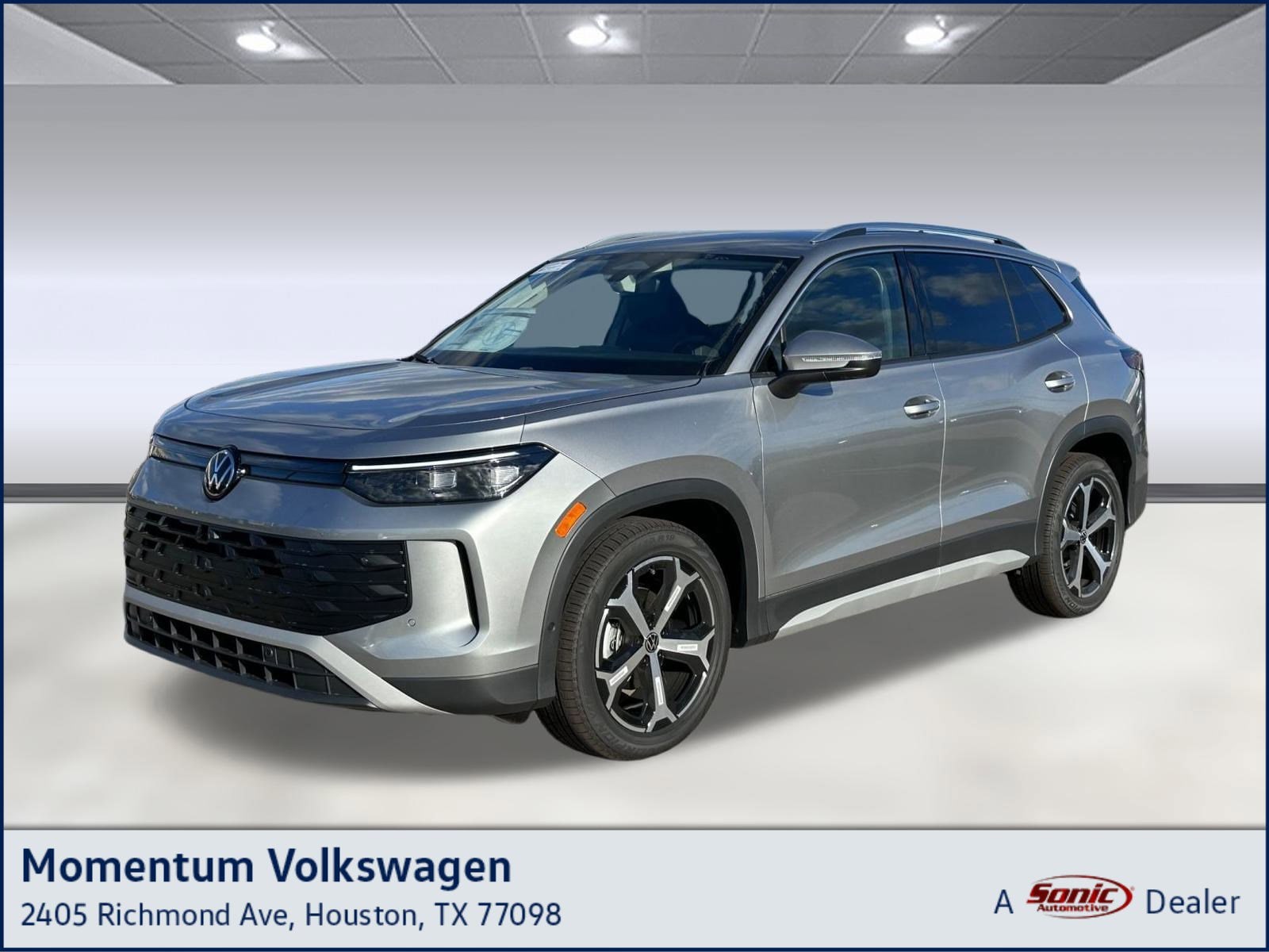 2026 Volkswagen Tiguan SE's photo