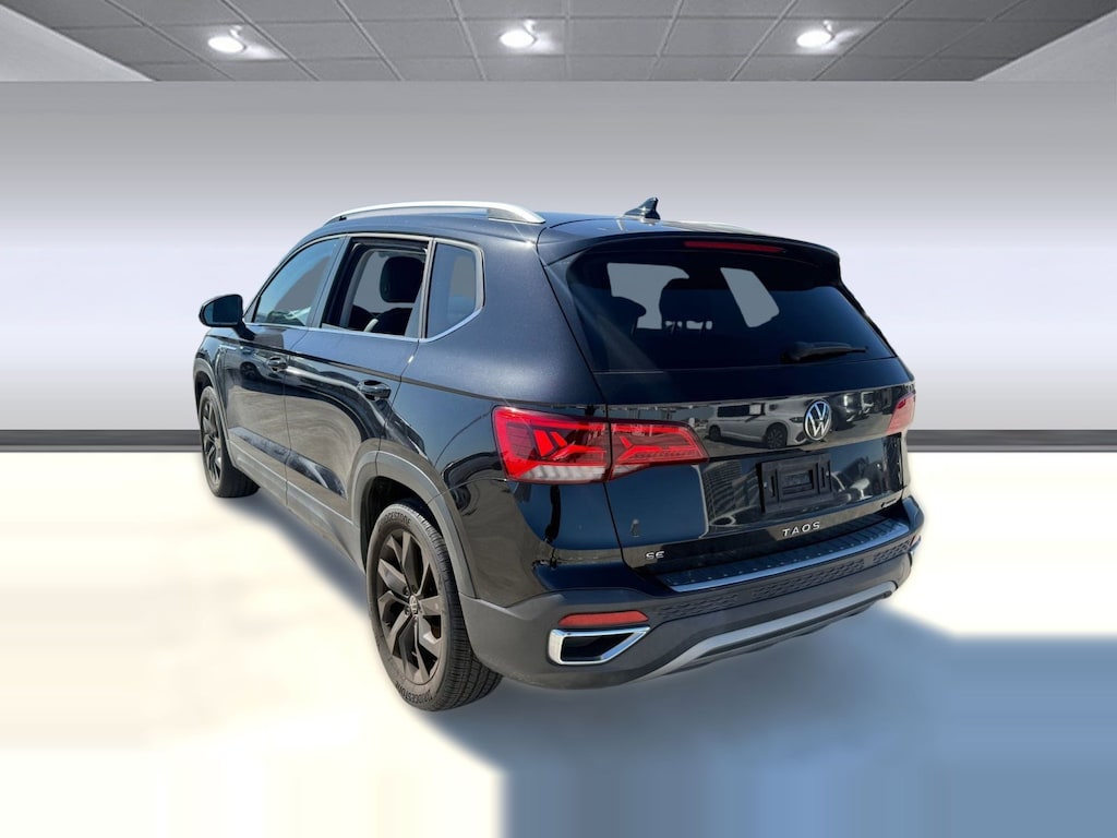 Used 2022 Volkswagen Taos SE SUV