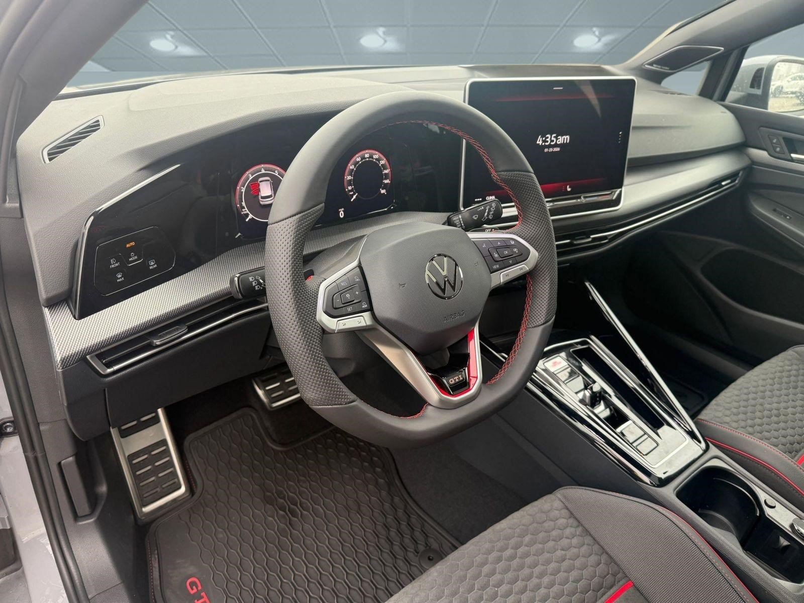 2026 Volkswagen Golf GTI SE Hatchback