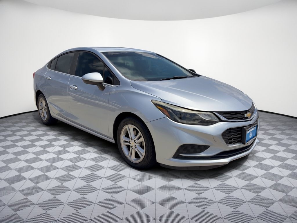 2017 Chevrolet Cruze LT Sedan