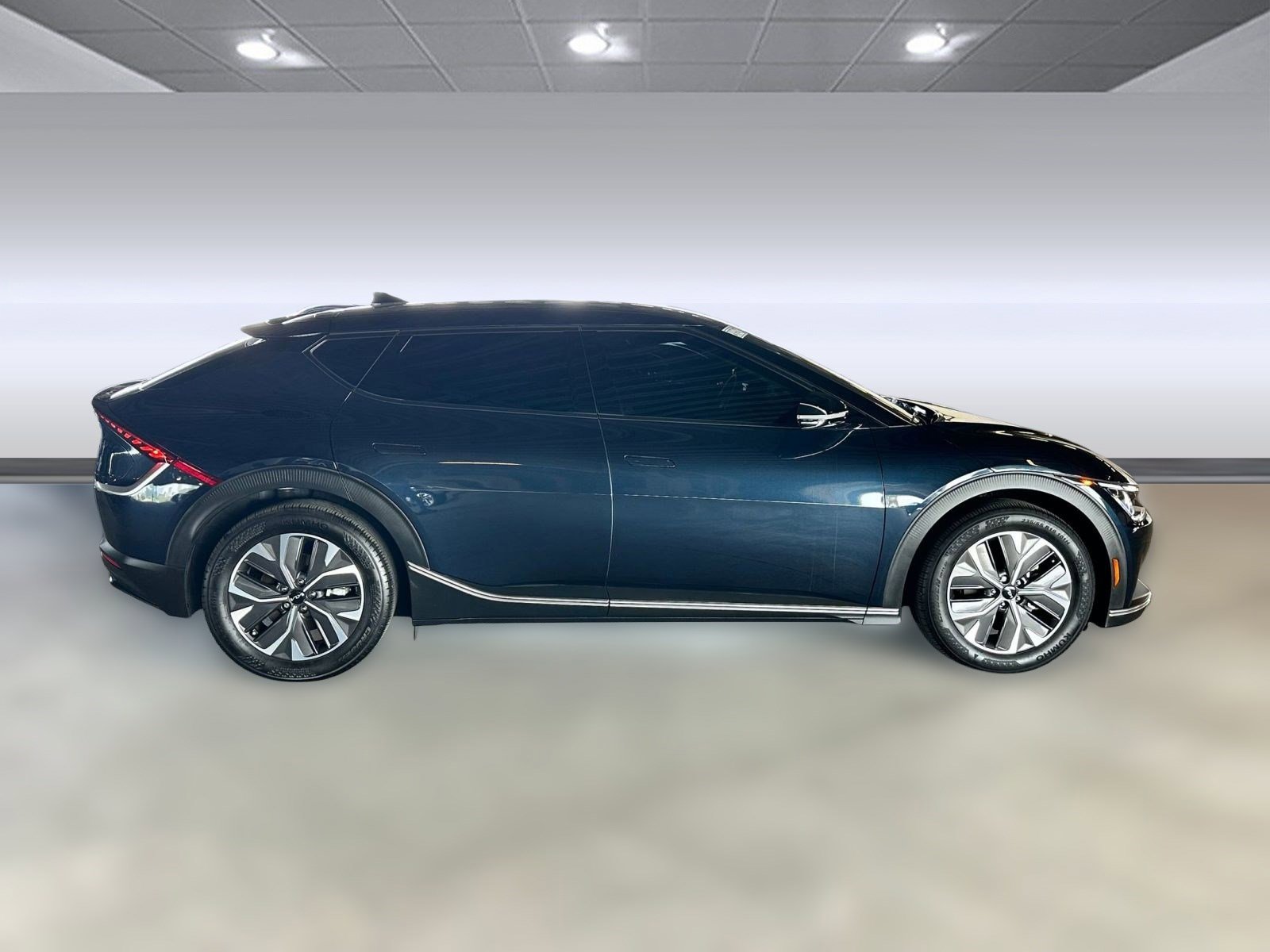 2024 Kia EV6 Light photo 3