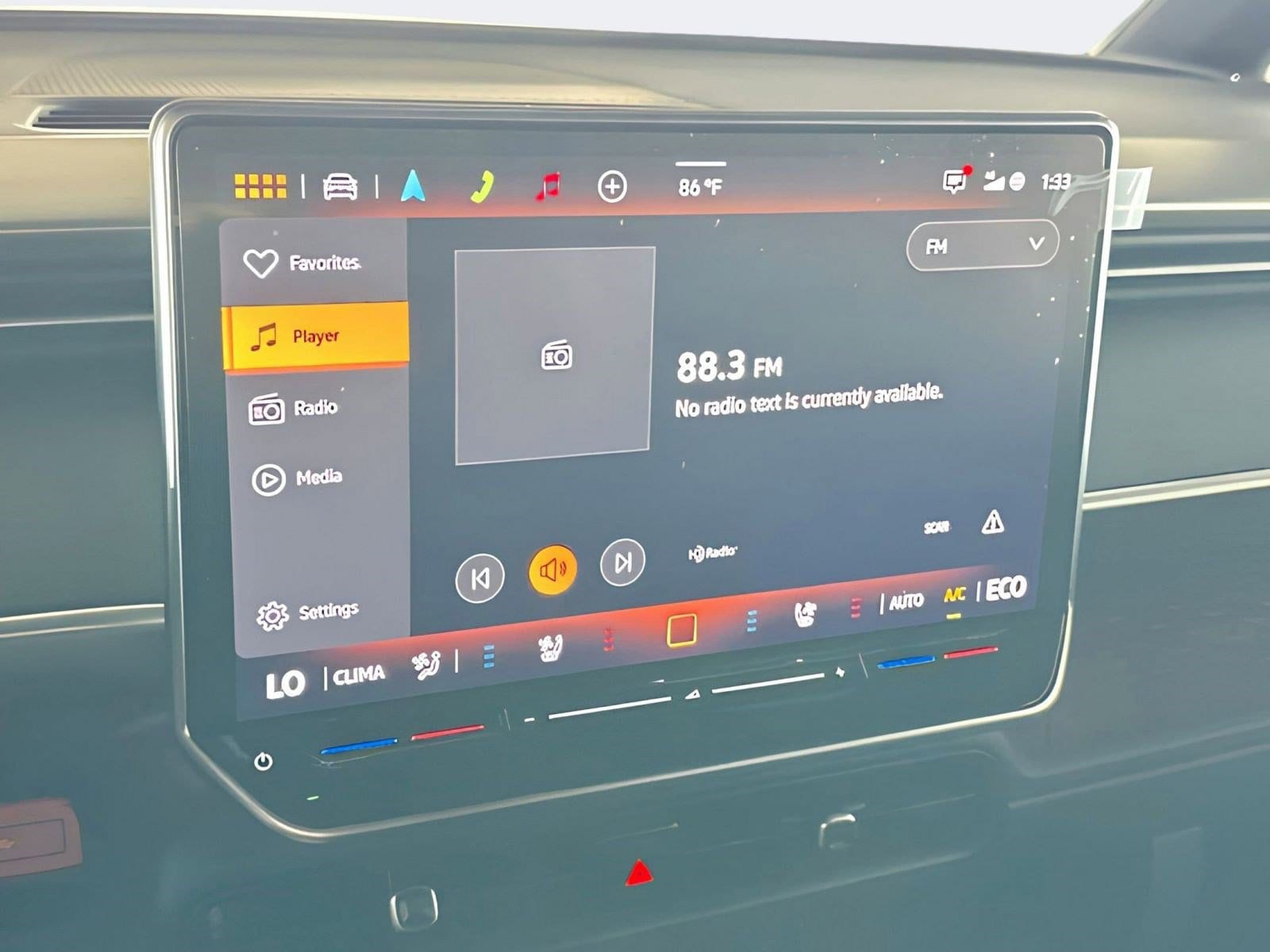 2025 Volkswagen ID. Buzz PRO S - Photo 30