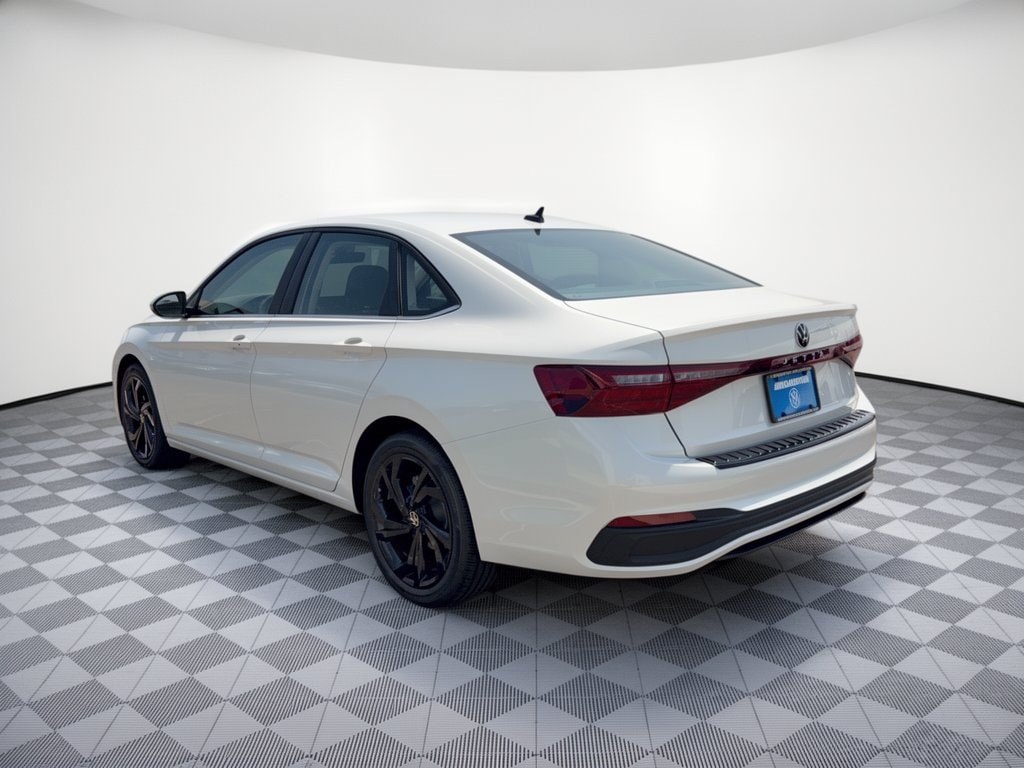 New 2027 Volkswagen Jetta 1.5T SE Sedan